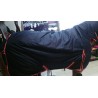Manta impermeable con cuello