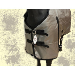 Manta impermeable 1680D 400 GRS