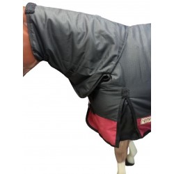 MANTA IMPERMEABLE CON CUELLO