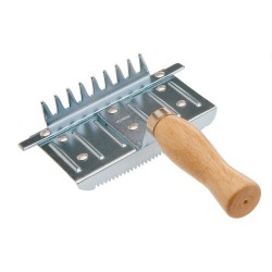 Almohaza Metálica Galvanizada Con Mango Madera