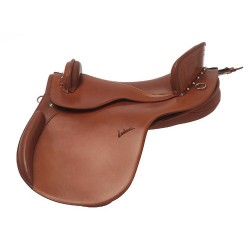 Silla Ludomar "ESPAÑOLA CUERO LISO"